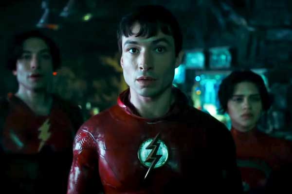 Liga da Justiça  Uniforme final do Flash no filme ainda é mantido